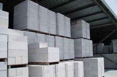 如何選擇加氣塊設備廠家